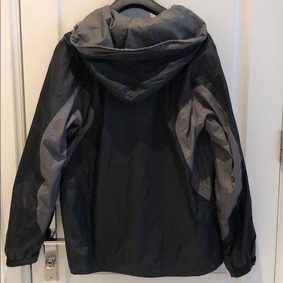 Like new Men’s Columbia windbreaker Jacket - Picture 3 of 3